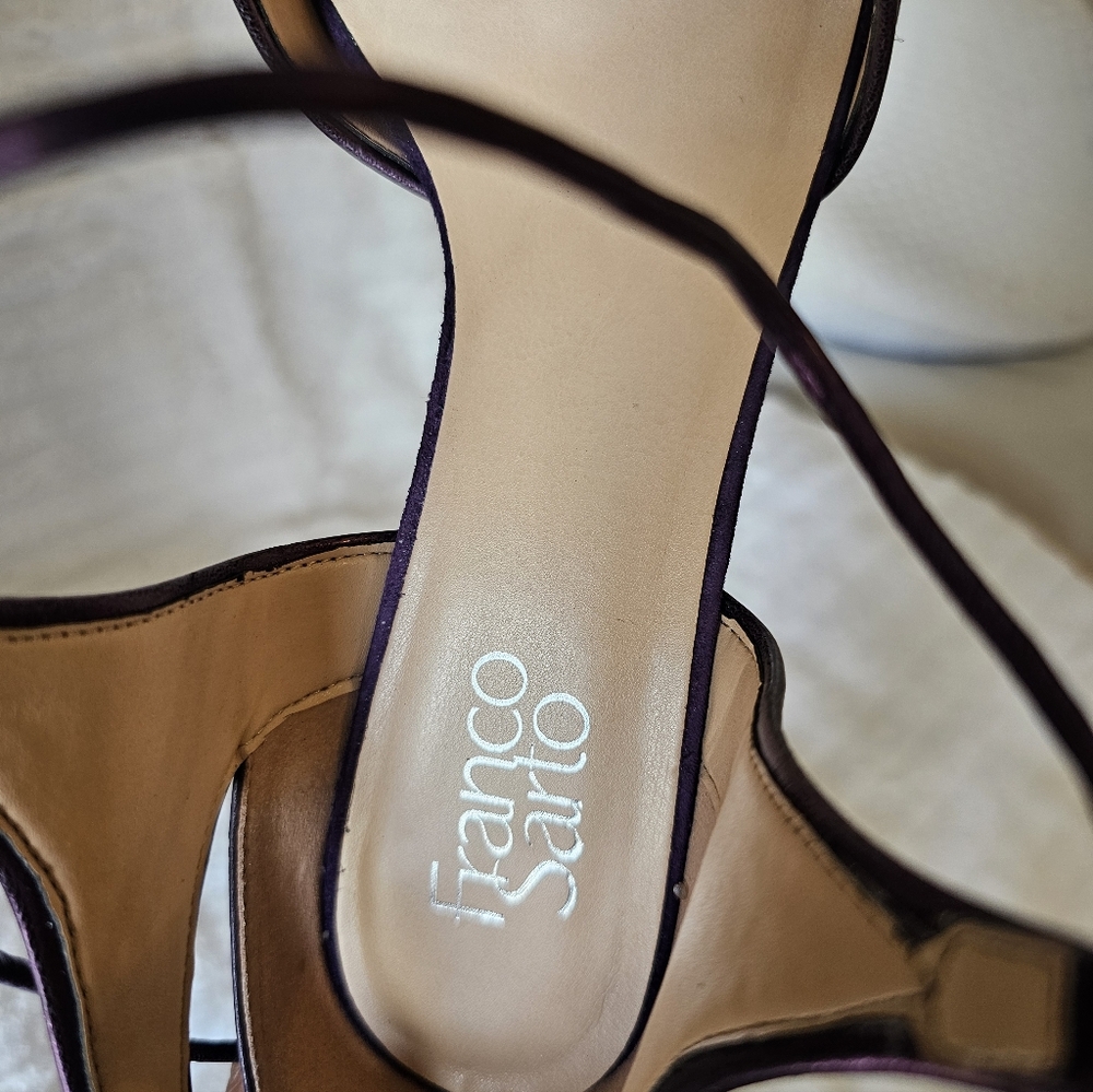 Shoes - Picture 7 of 7